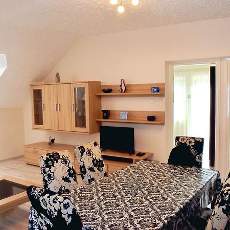Relax Apartman Залакарос Екстериор снимка